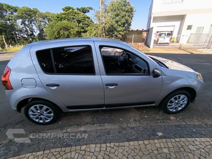 SANDERO 1.6 Expression 8V Hi-torque