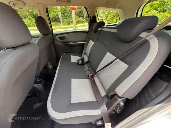 SPIN 1.8 ADVANTAGE 8V FLEX 4P AUTOMÁTICO