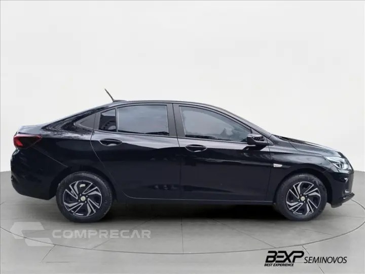 ONIX 1.0 Turbo Plus LT