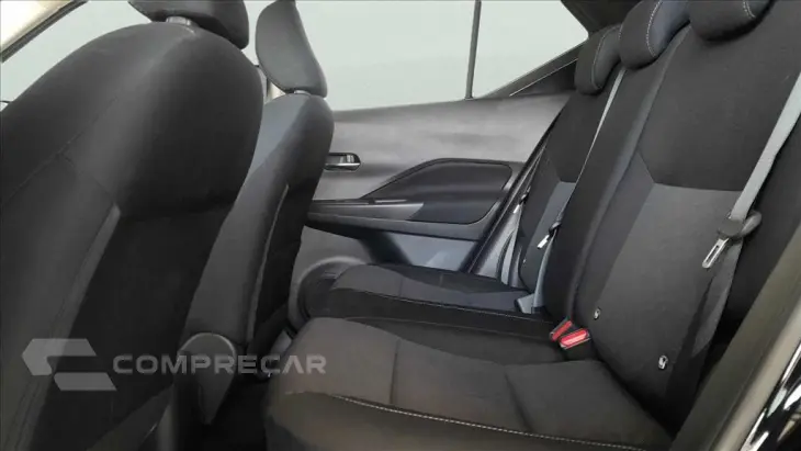 KICKS PLAY 1.6 16V FLEXSTART SENSE XTRONIC