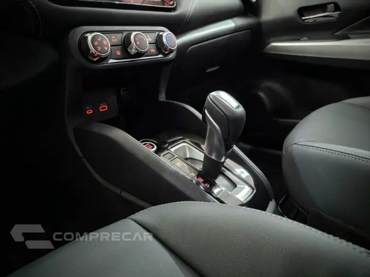 KICKS PLAY 1.6 16V FLEXSTART ADVANCE PLUS XTRONIC