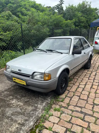 ESCORT 1.6 I GL 8V