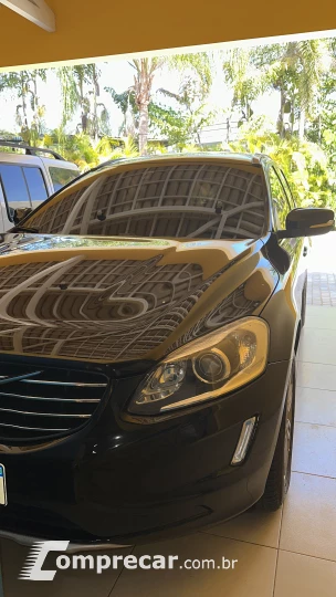 XC60 2.0 T5 Kinetic