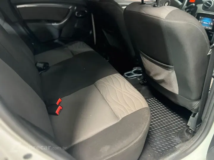 Duster 1.6 16V 4P FLEX TECH ROAD