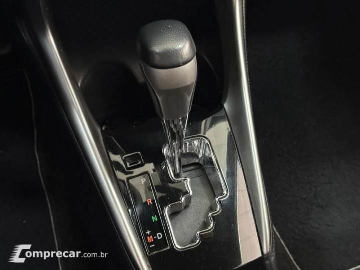 YARIS HB XS 15 AT
