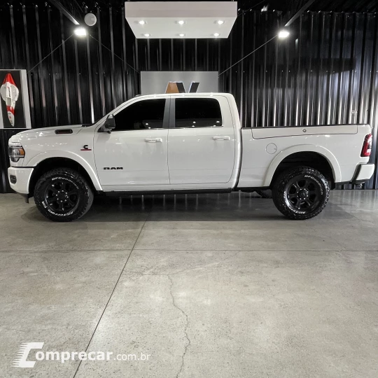 2500 6.7 I6 Turbo Laramie Night Edition CD 4X4