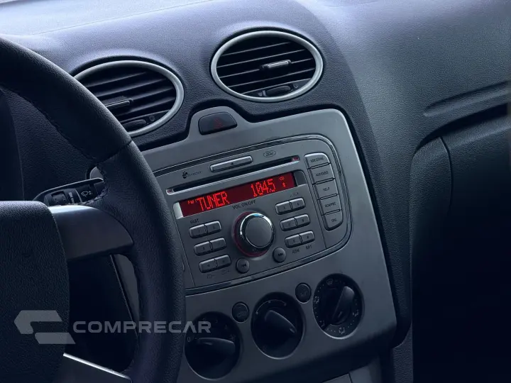 FOCUS 2.0 GLX Sedan 16V