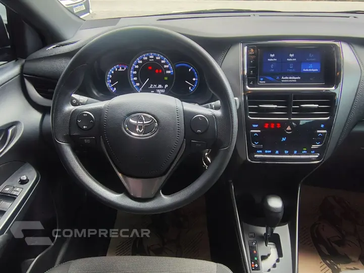 YARIS 1.3 16V XL LIVE MULTIDRIVE