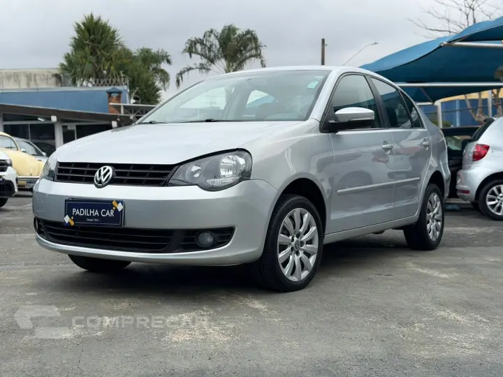 Polo Sedan I MOTION  1.6 Total Flex  4p