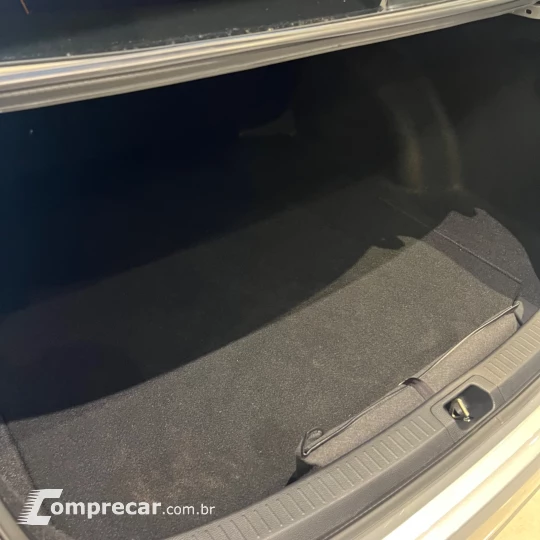 Corolla XEi 2.0 Flex 16V Aut.