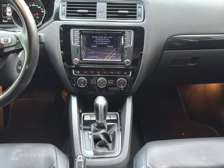 JETTA 2.0 TSI HIGHLINE 211CV GASOLINA 4P TIPTRONIC