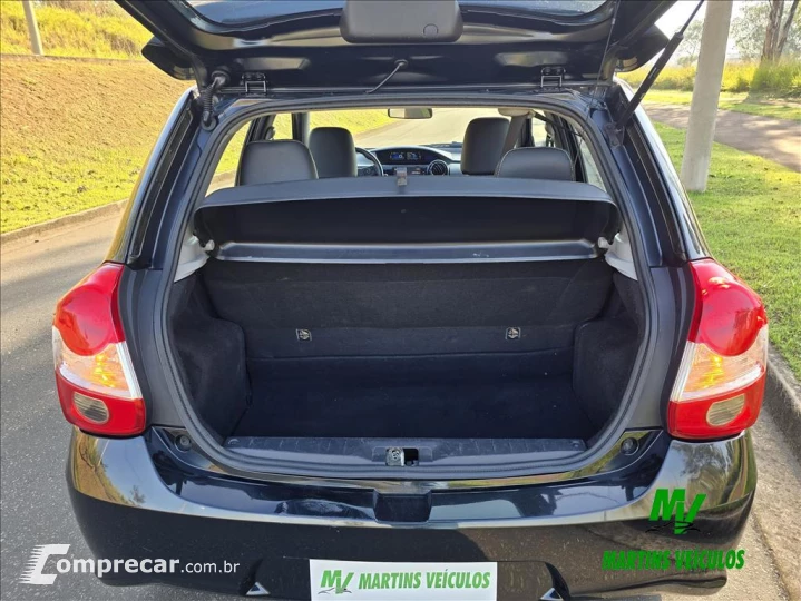 ETIOS 1.5 XLS 16V FLEX 4P AUTOMÁTICO