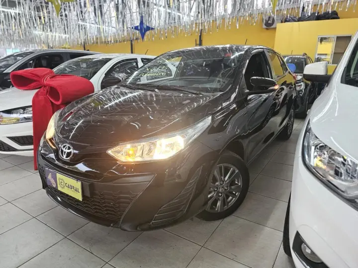 YARIS XL Plus Con. 1.5 Flex 16V 5p Aut.