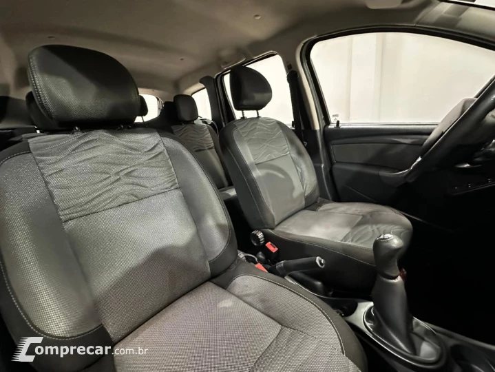 Duster 1.6 16V 4P FLEX DYNAMIQUE