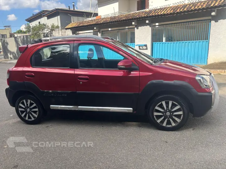 ETIOS CROSS 1.5 16V