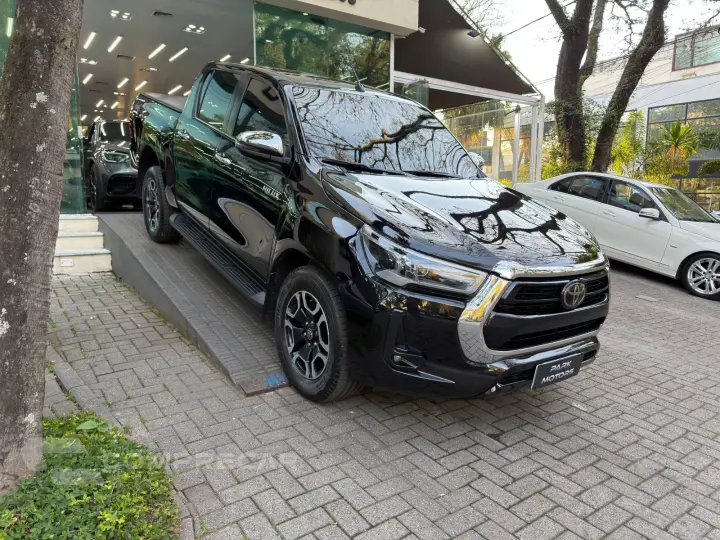 HILUX 2.8 D-4d Turbo CD SRX 4X4