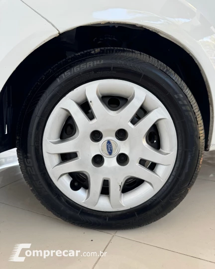 FIESTA 1.6 MPI Hatch 8V
