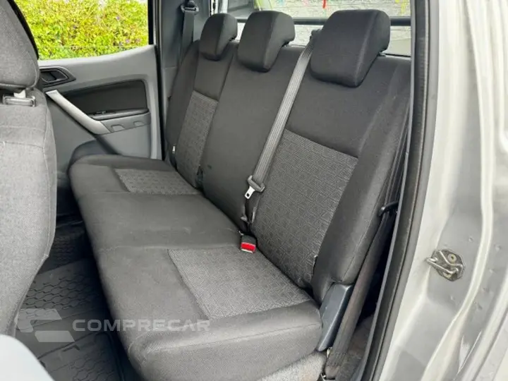 RANGER 2.2 XLS 4X4 CD 16V DIESEL 4P AUTOMÁTICO