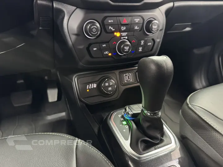RENEGADE 1.3 T270 Turbo S 4X4