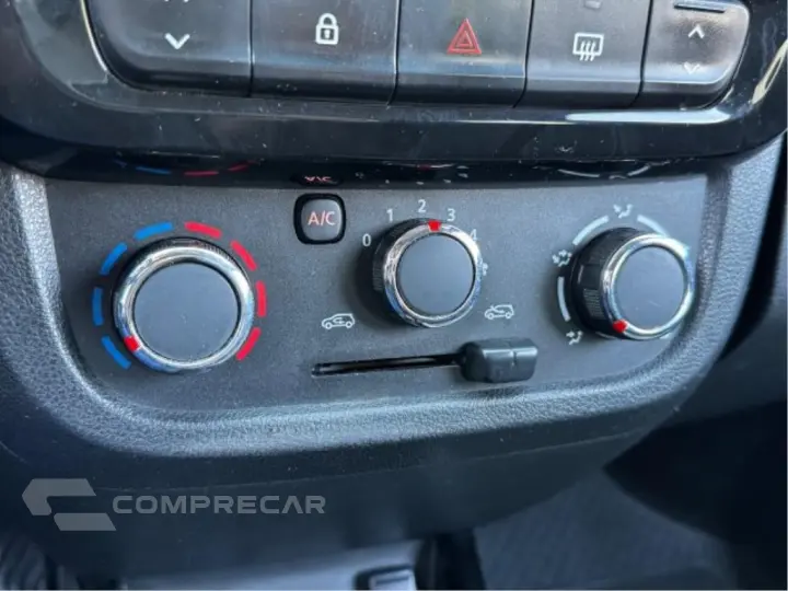 KWID 1.0 12V SCE FLEX OUTSIDER MANUAL