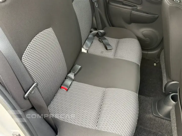 MARCH SV 1.6 16V Flex Fuel