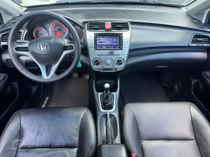 CITY 1.5 LX Sedan 16V