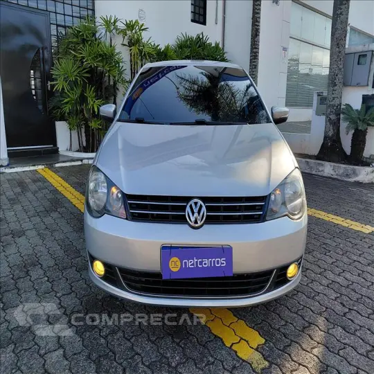 POLO SEDAN 1.6 MI COMFORTLINE 8V FLEX 4P MANUAL