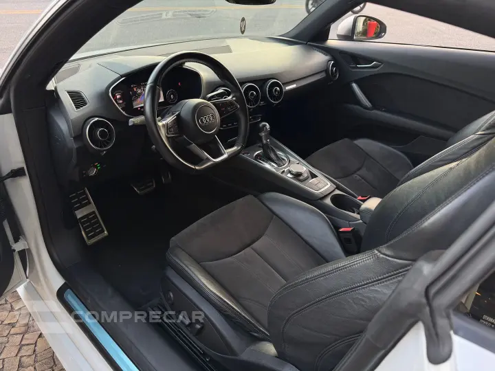 Tt 2.0 Tfsi Coupé Ambition 2P Gasolina S-Tronic