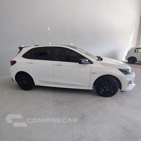 ONIX HATCH RS 1.0 TB 12V FLEX 5P AUT.