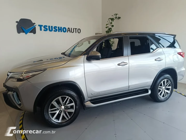 HILUX SW4 2.8 SRX 4X4 7 LUGARES 16V TURBO INTERCOOLER 4P AUT