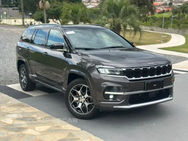 COMMANDER 1.3 T270 TURBO FLEX OVERLAND AT6