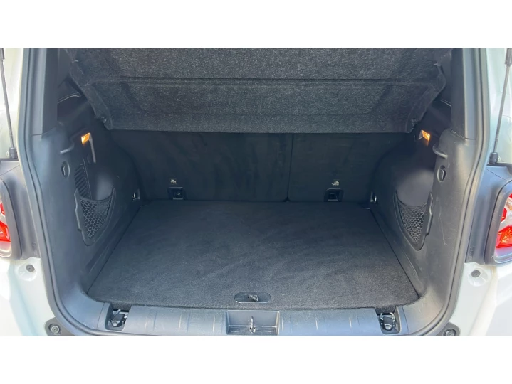 RENEGADE 1.8 16V FLEX SPORT 4P AUTOMÁTICO