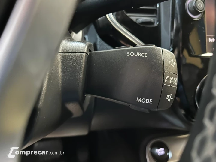 CAPTUR Iconic 1.3 TB 16V Flex 5p Aut.