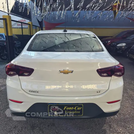 ONIX SEDAN Plus LT 1.0 12V Flex 4p Mec.