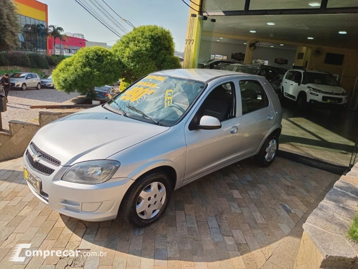 CELTA 1.0 MPFI LT 8V
