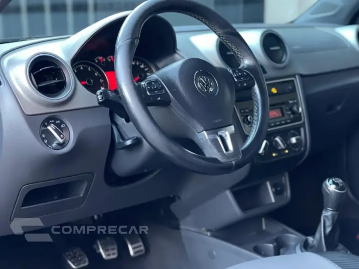 SAVEIRO 1.6 CROSS CE 8V FLEX 2P MANUAL