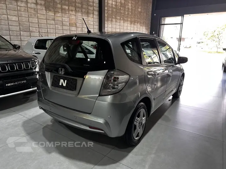FIT 1.4 CX 16V FLEX 4P AUTOMÁTICO
