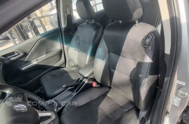 CITY 1.5 EXL Sedan 16V