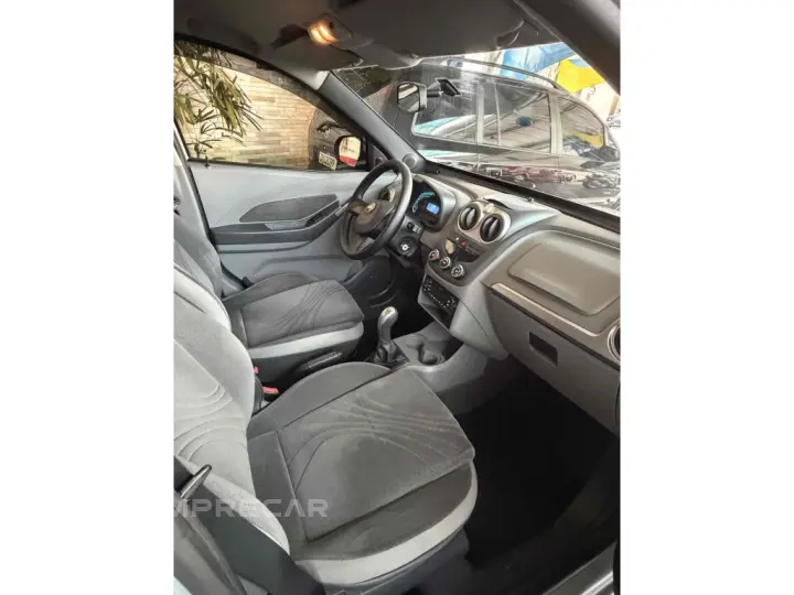 AGILE 1.4 MPFI LTZ 8V FLEX 4P MANUAL