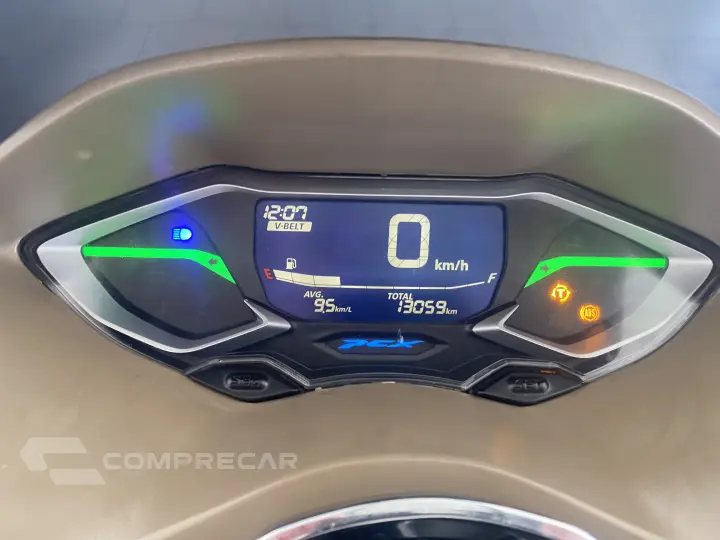 PCX 160 DLX ABS