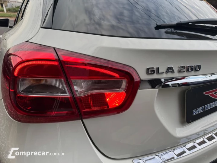 GLA 200 1.6 CGI FLEX STYLE 7G-DCT