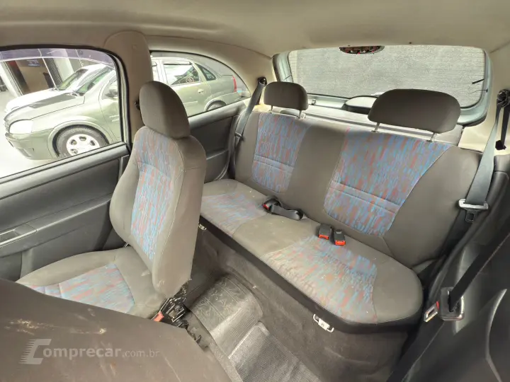 CELTA 1.0 MPFI Life 8V