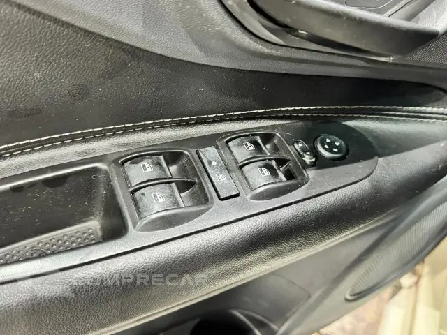 PUNTO - 1.4 ATTRACTIVE 8V 4P MANUAL