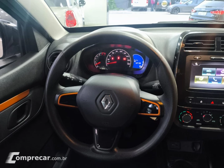 Kwid KWID OUTSIDER 1.0 Flex 12V 5p Mec.
