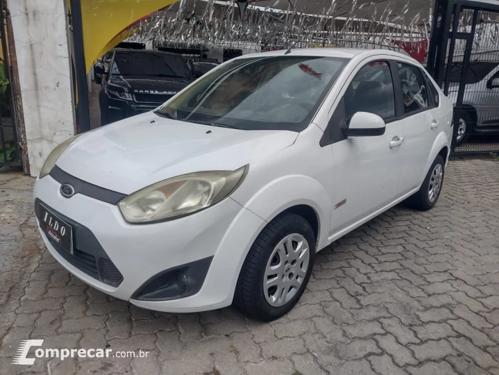 FIESTA 1.6 Rocam SE Sedan 8V