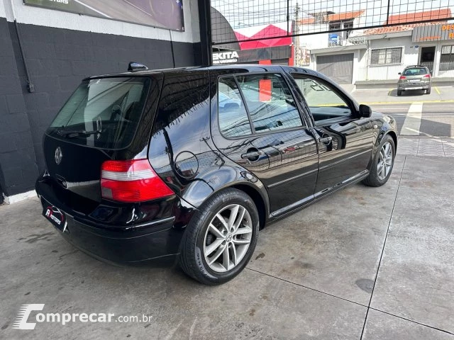 GOLF - 1.6 MI 8V 4P MANUAL