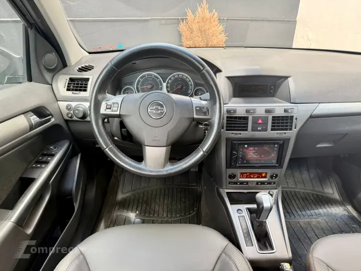 VECTRA 2.0 MPFI Elite 8V