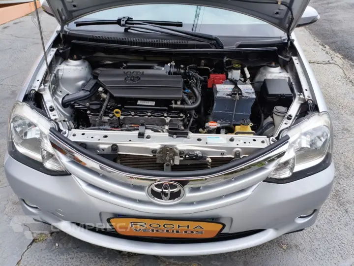 Etios Sedan 1.5 16V 4P FLEX XLS AUTOMÁTICO