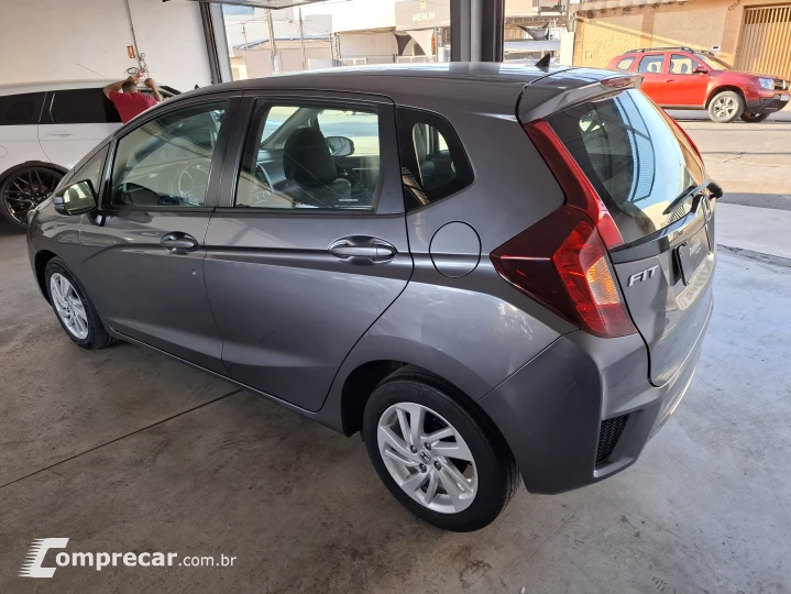 FIT 1.5 LX 16V