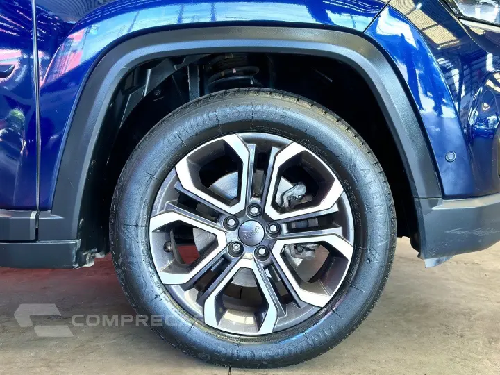 COMMANDER 1.3 T270 TURBO FLEX LIMITED AT6